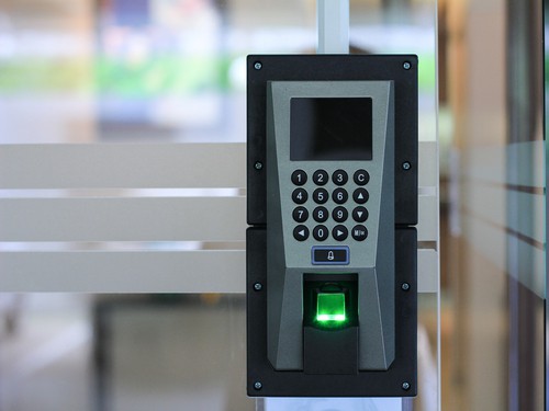 Intercom Systems VS Door Access System For Commercial Buildings